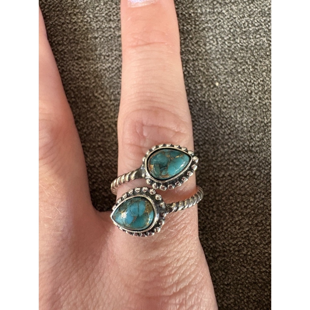 Sterling Silver 925 Ring with Turquoise‎ Bypass Style Currently 9.5